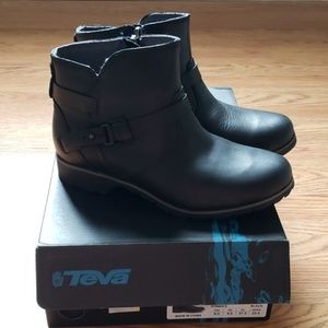 BRAND NEW Teva Ankle Boots